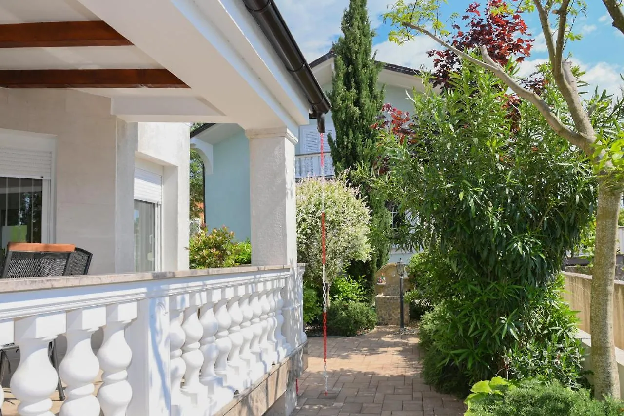 Affittacamere Apartments Basic Sveti Anton 88 Malinska
