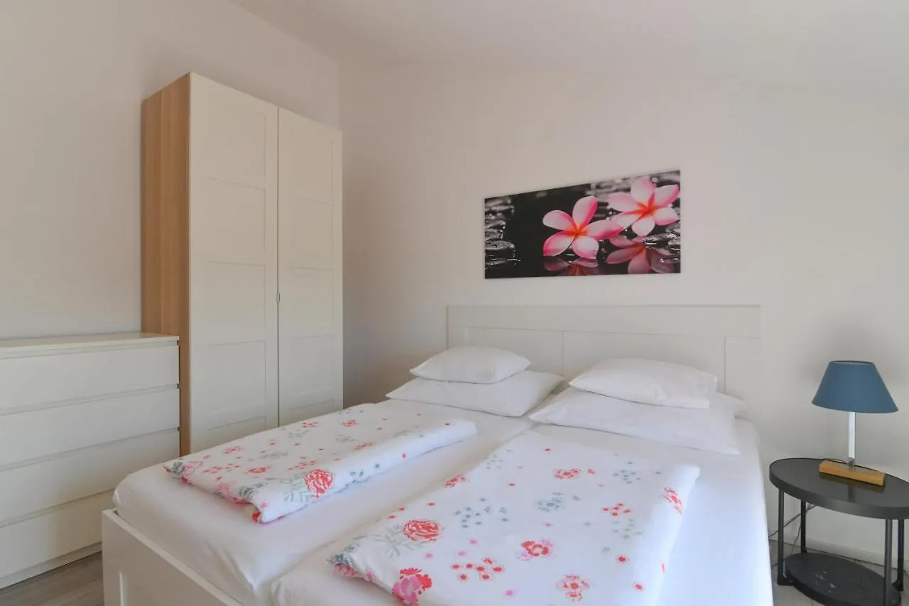 Guest house Apartments Basic Sveti Anton 88 Malinska