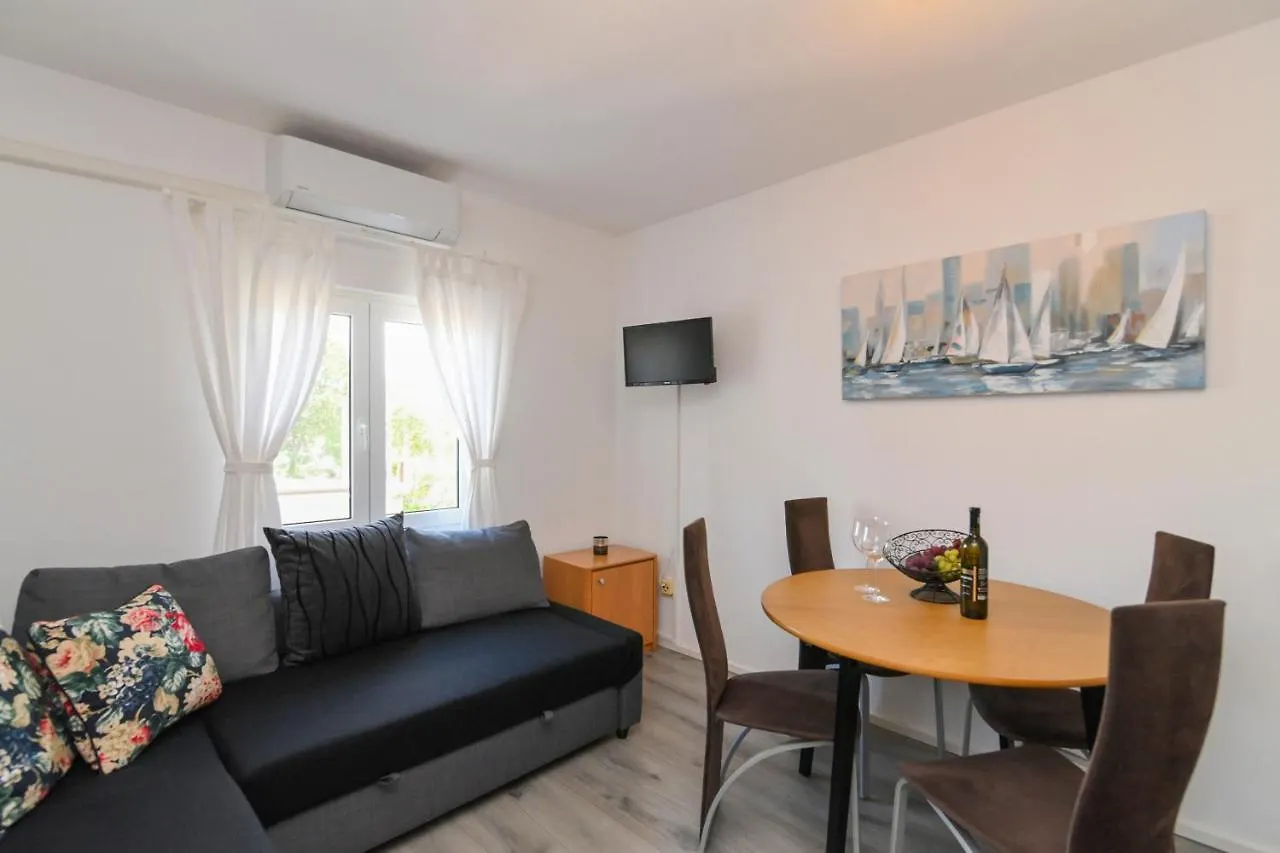 Apartments Basic Sveti Anton 88 Malinska