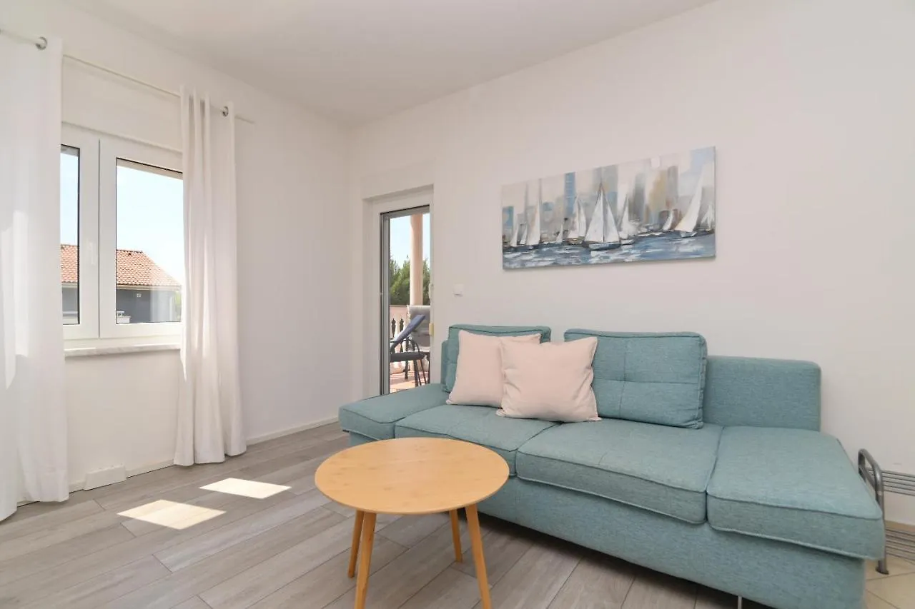 Guest house Apartments Basic Sveti Anton 88 Malinska